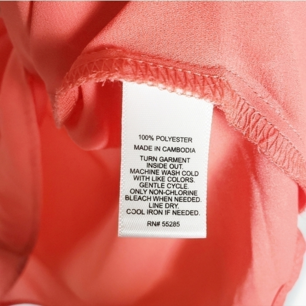 EXPRESS sleeveless blouse - Picture 5 of 5